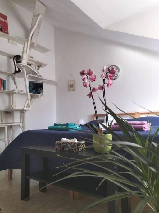 La Casa Di Marta - Ampia Ed Accogliente Mansarda In Piazza Statuto Appartement Turijn Buitenkant foto